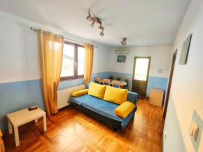 Plavi apartman Airport